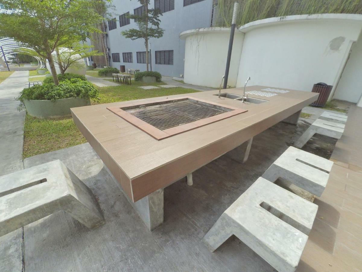 No.3 The Zen @ Puchong Skypod Residence Bagian luar foto